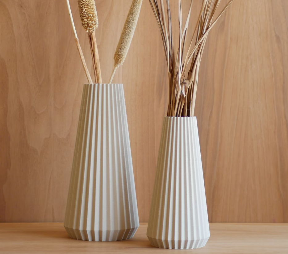 Vase géométrique Bois blanc "OISHO" - parfait pour fleurs séchées ou fleurs fraiches